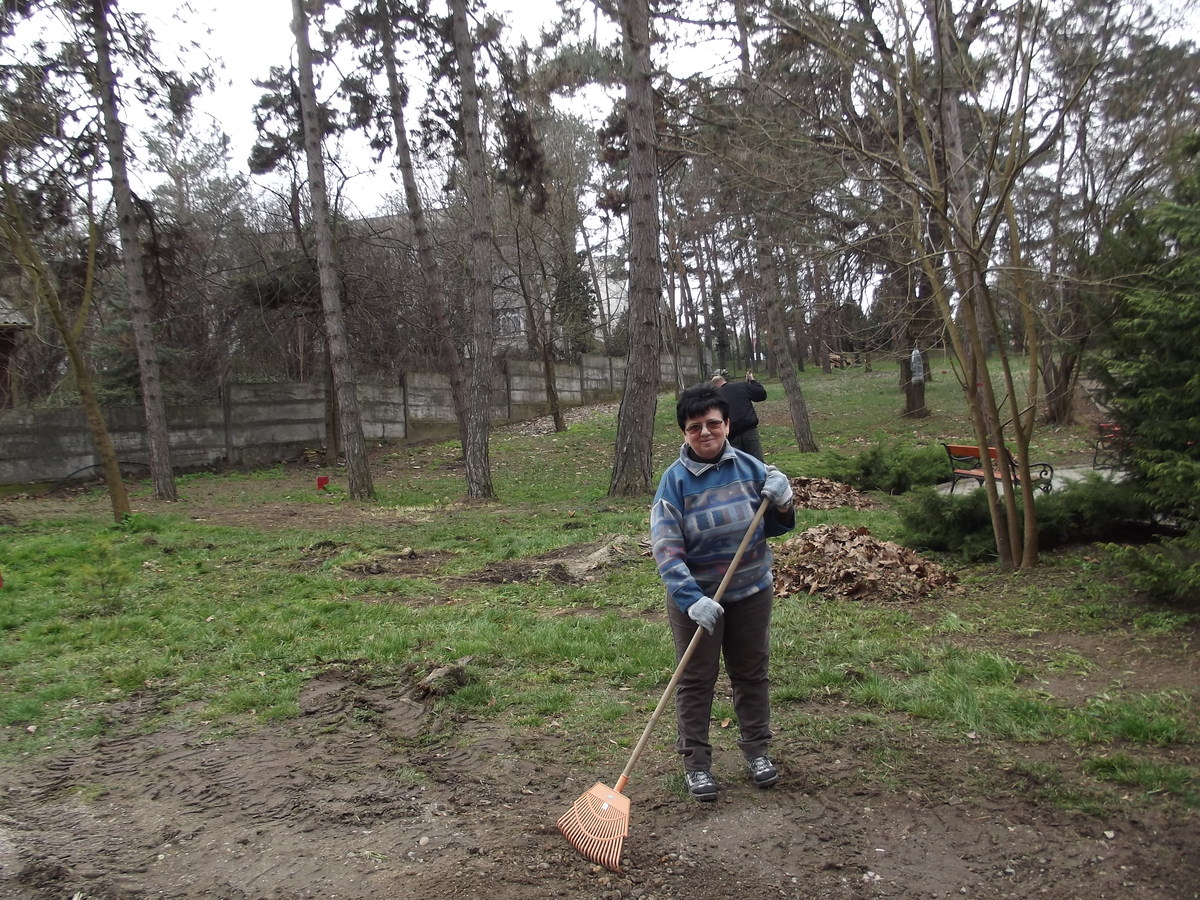 2015 Tavaszi dolgozói kertészkedés