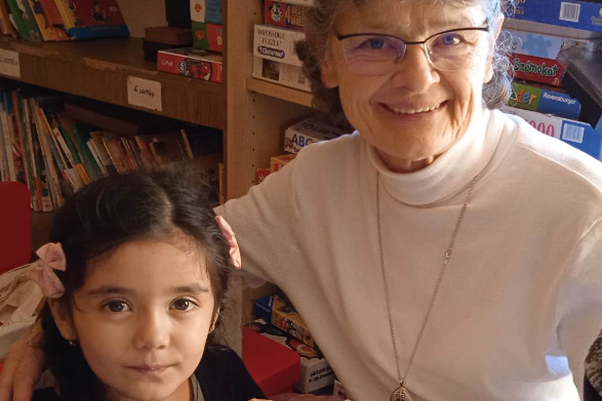 Teréz testvér Arlóban